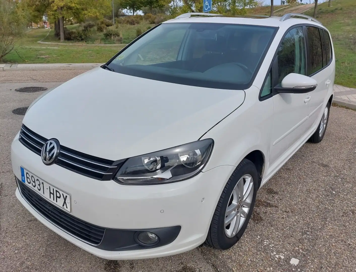 Volkswagen Touran 1.6TDI Business 105 Blanco - 1