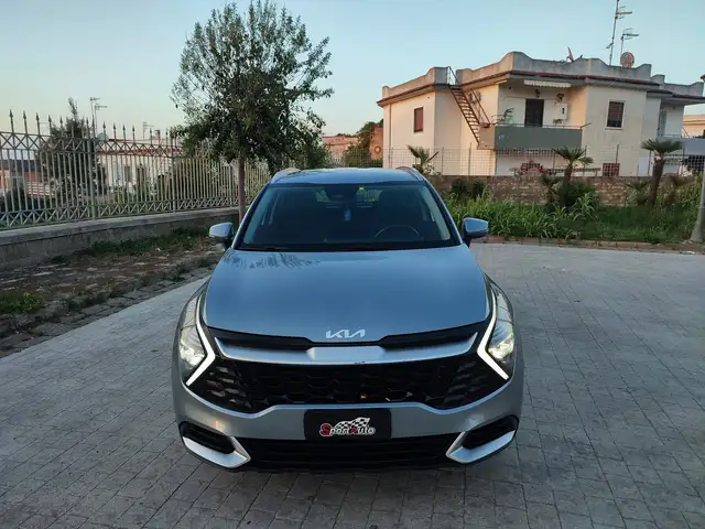 Kia Sportage 1.6 CRDI 136 CV IBRIDO DIESEL AUTOMATIK TELECAMERA NAVIGATORE