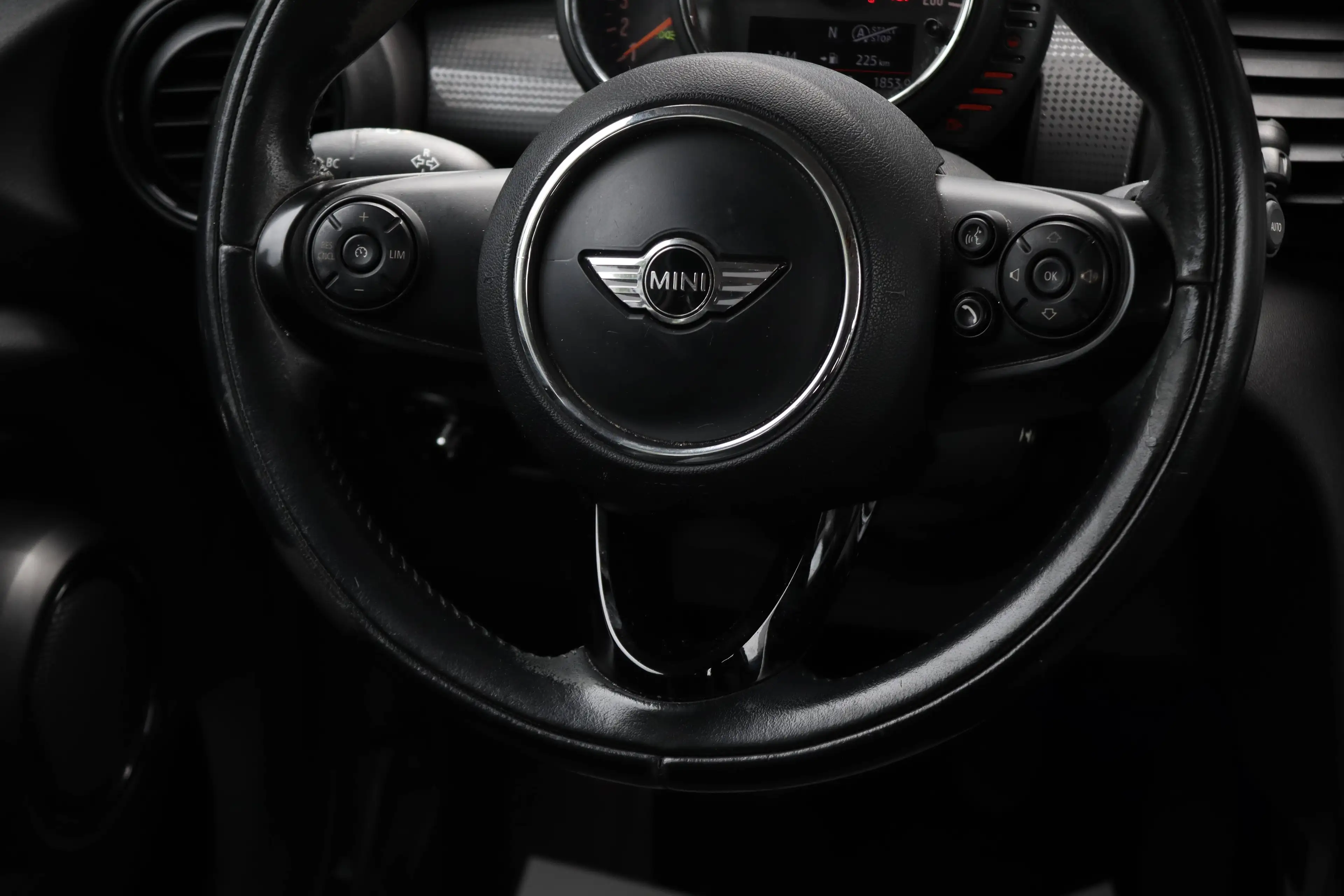 MINI Cooper D Mini 1.5 D Cooper ZetelV ParkS Navi Garantie* — photo 11