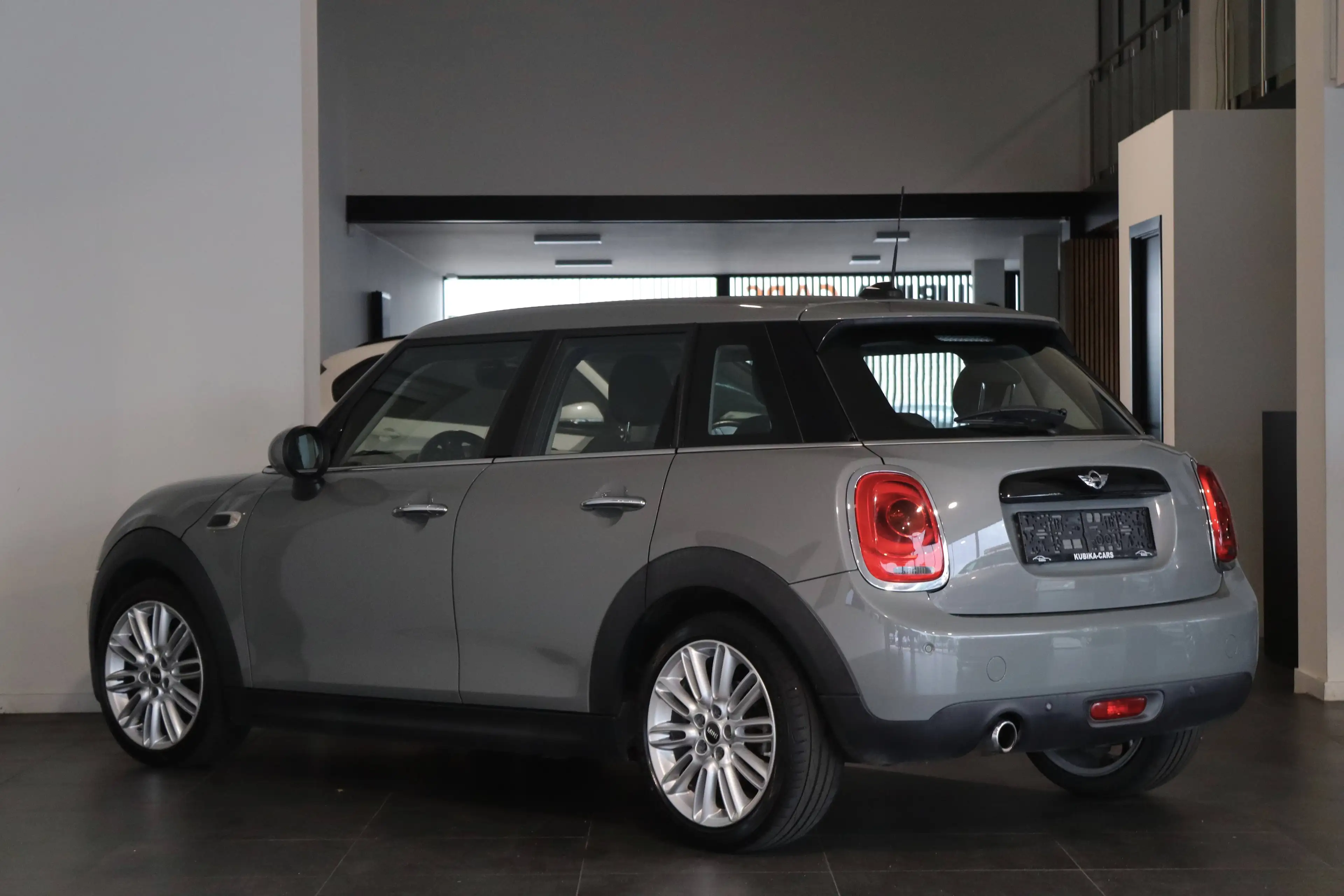 MINI Cooper D Mini 1.5 D Cooper ZetelV ParkS Navi Garantie* — photo 4