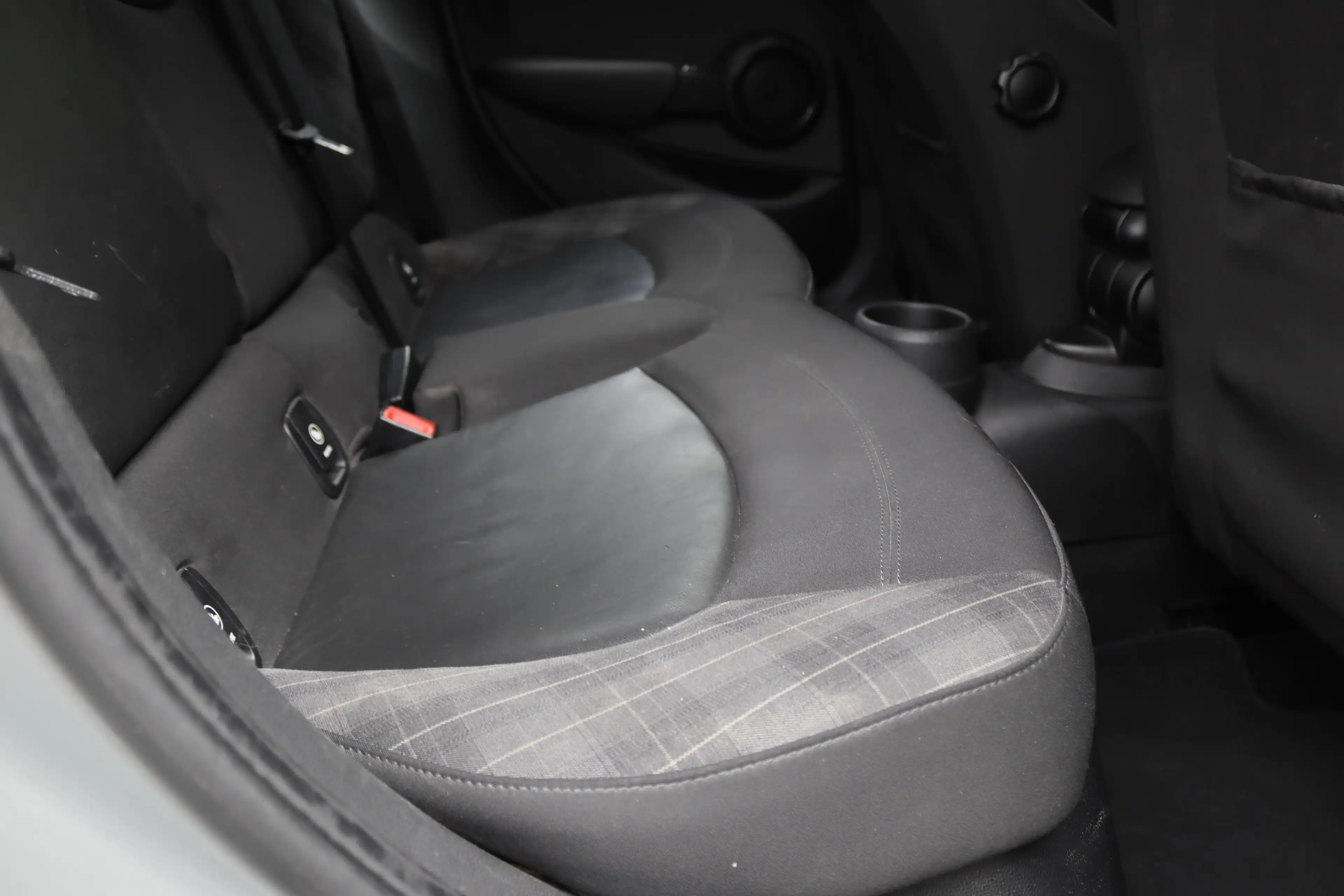 MINI Cooper D Mini 1.5 D Cooper ZetelV ParkS Navi Garantie* — photo 9