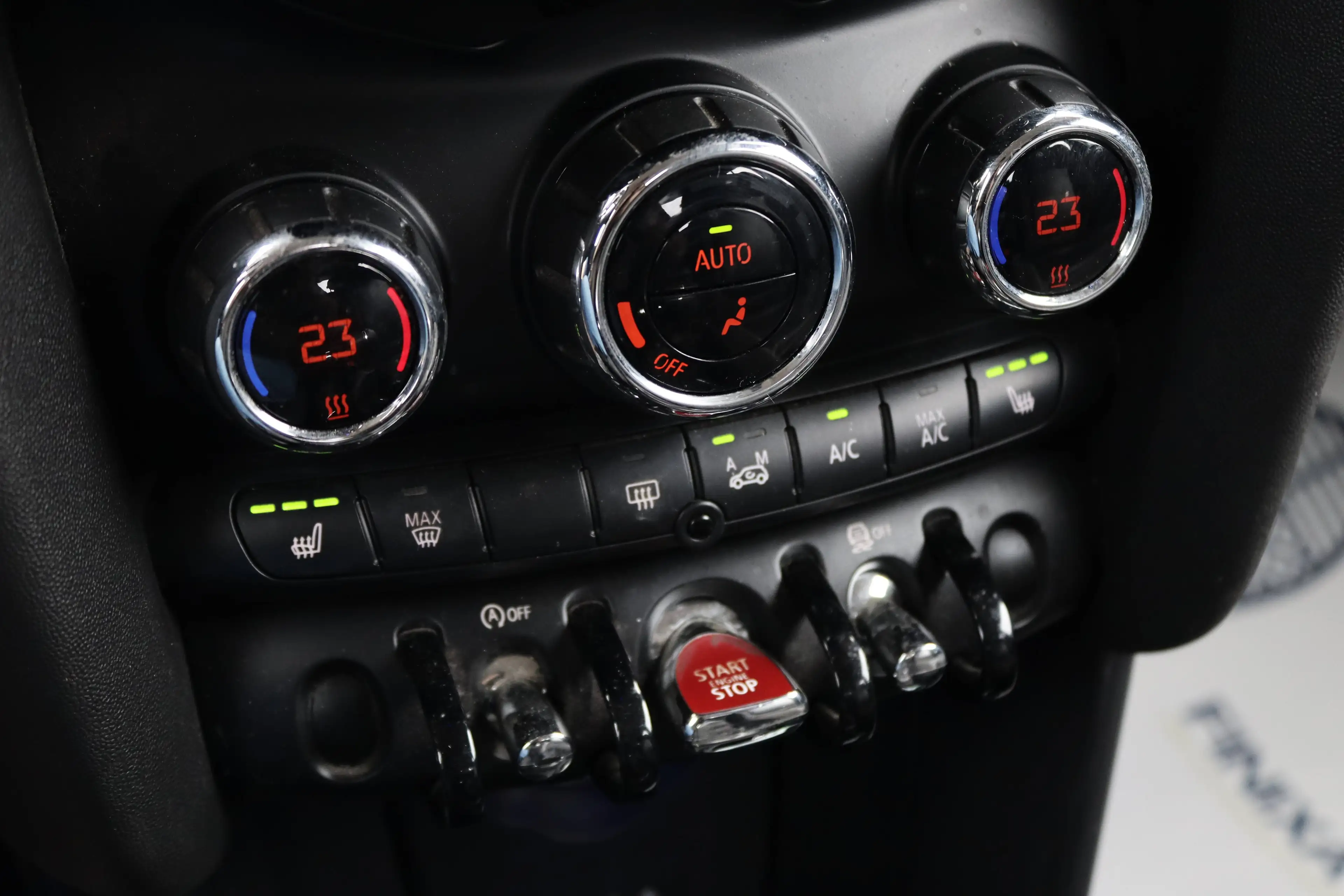 MINI Cooper D Mini 1.5 D Cooper ZetelV ParkS Navi Garantie* — photo 13