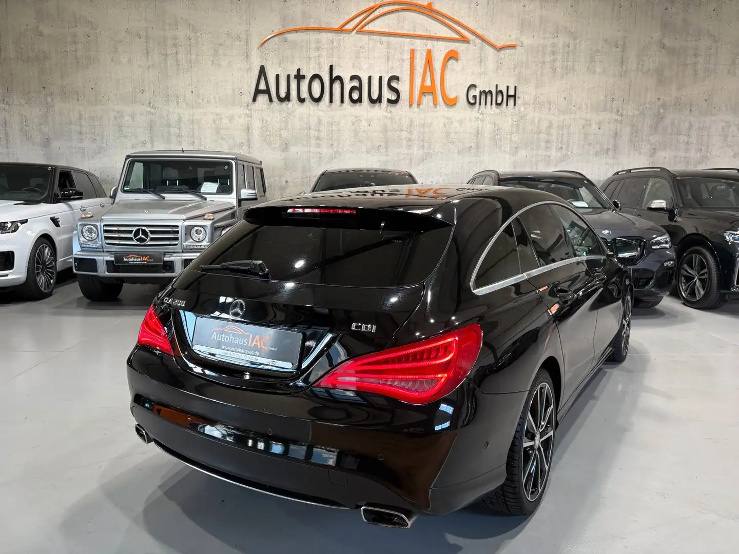 Mercedes-Benz CLA 200 /SHZ/NAVI/LED/BI-XENON/RFK Noir - 2