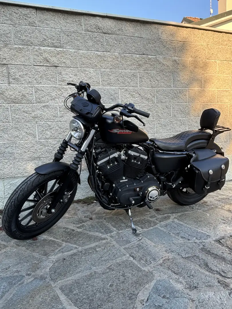 Harley-Davidson Iron 883 Depotenziata ( guidabile patente a2 ) Černá - 1