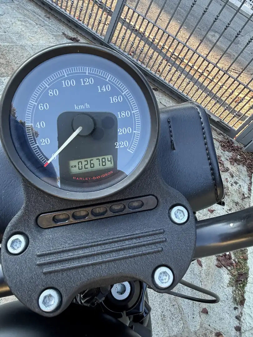 Harley-Davidson Iron 883 Depotenziata ( guidabile patente a2 ) Černá - 2