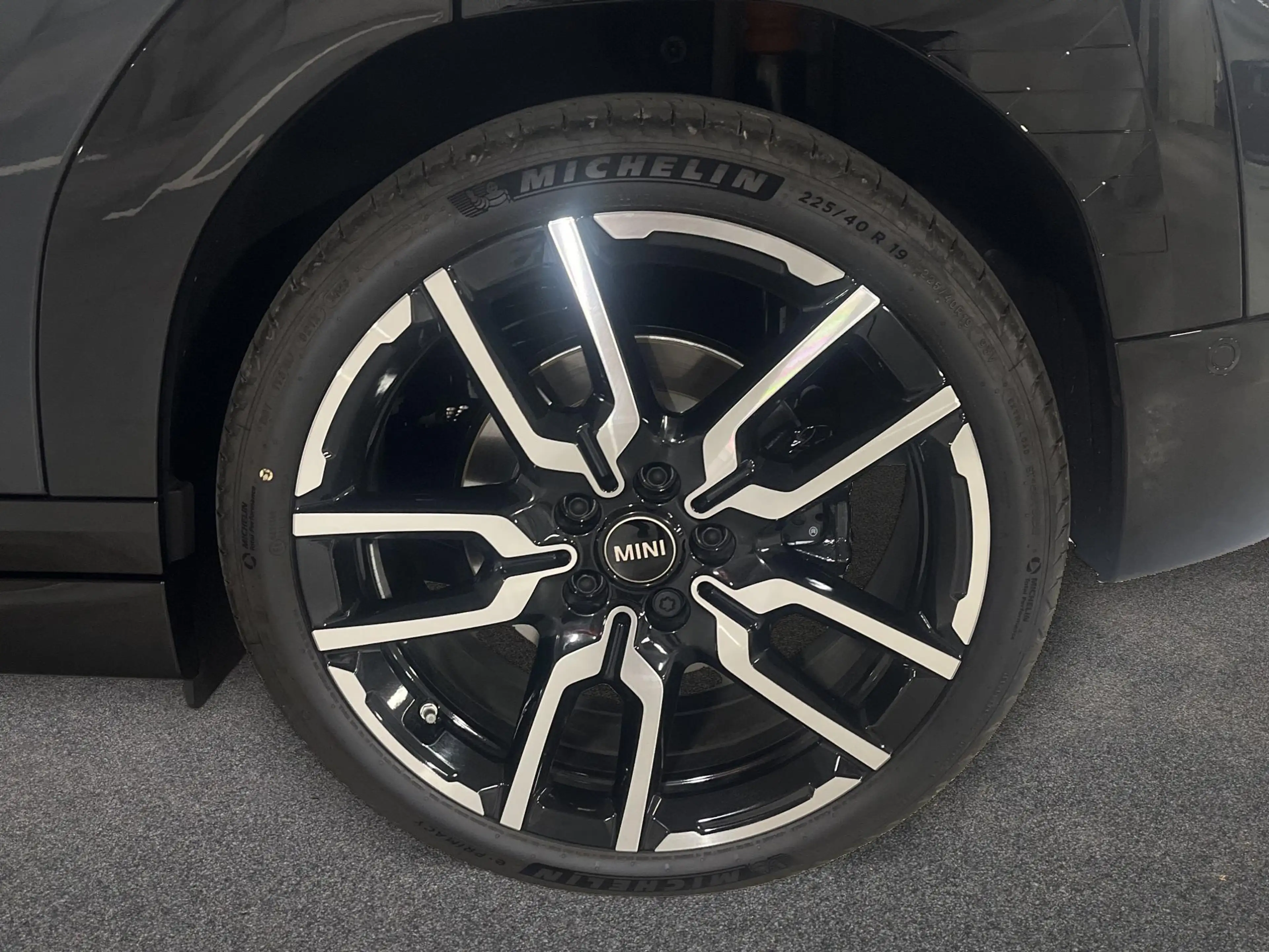 MINI Aceman John Cooper Works Trim — photo 9