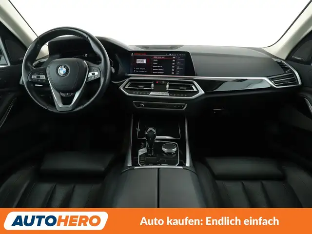 BMW X5 view 12