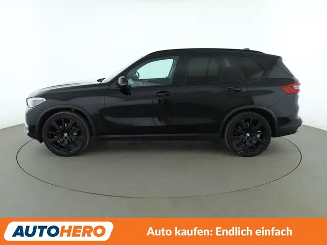 BMW X5 view 3