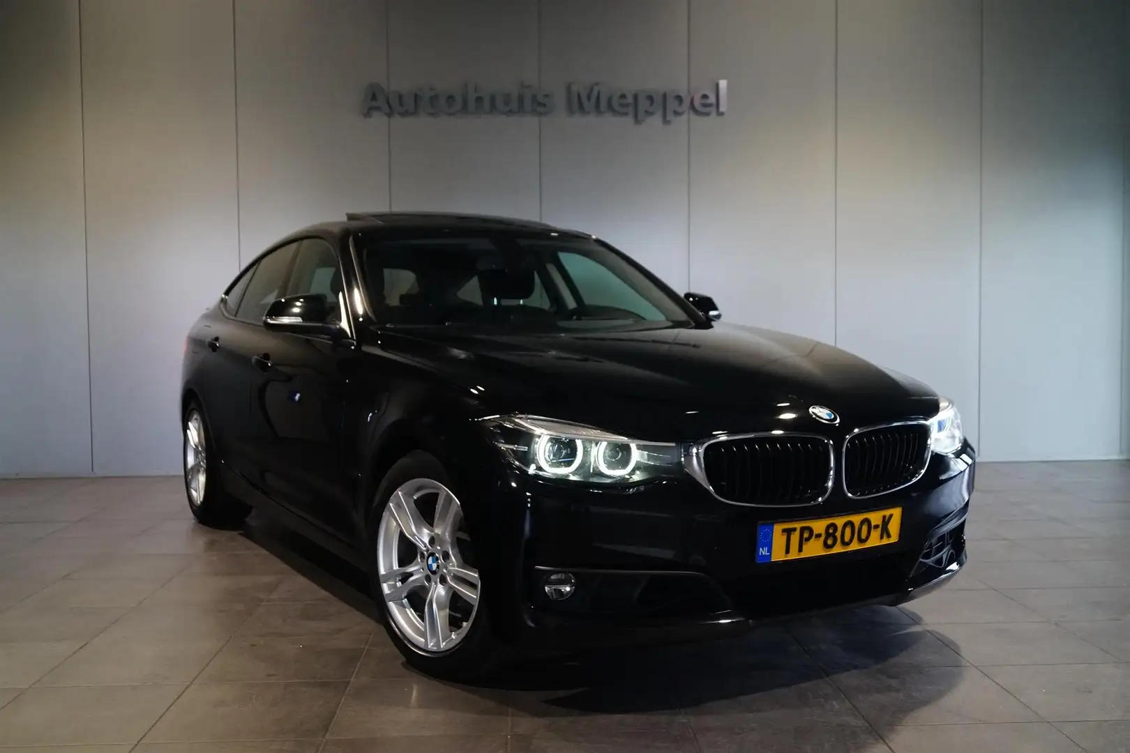 BMW 320 320i Gran Turismo LED | M-Sport-Onderstel | PDC | Noir - 1