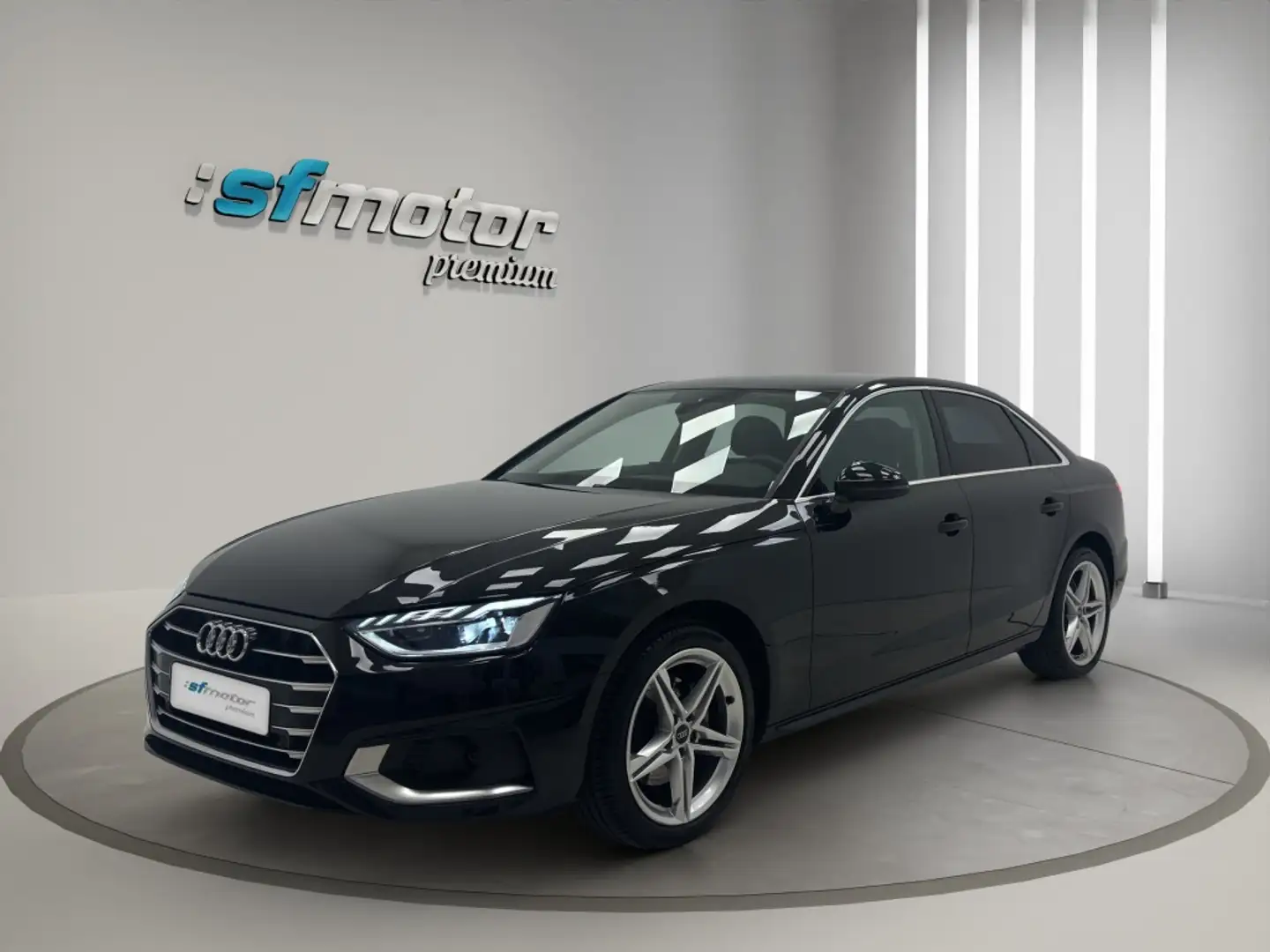 Audi A4 35 TDI Advanced S tronic 120kW Negro - 2