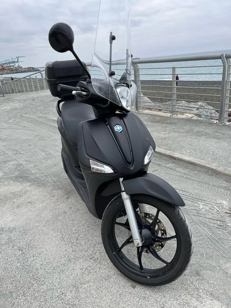 Piaggio Liberty 150 S Abs Schwarz - 1