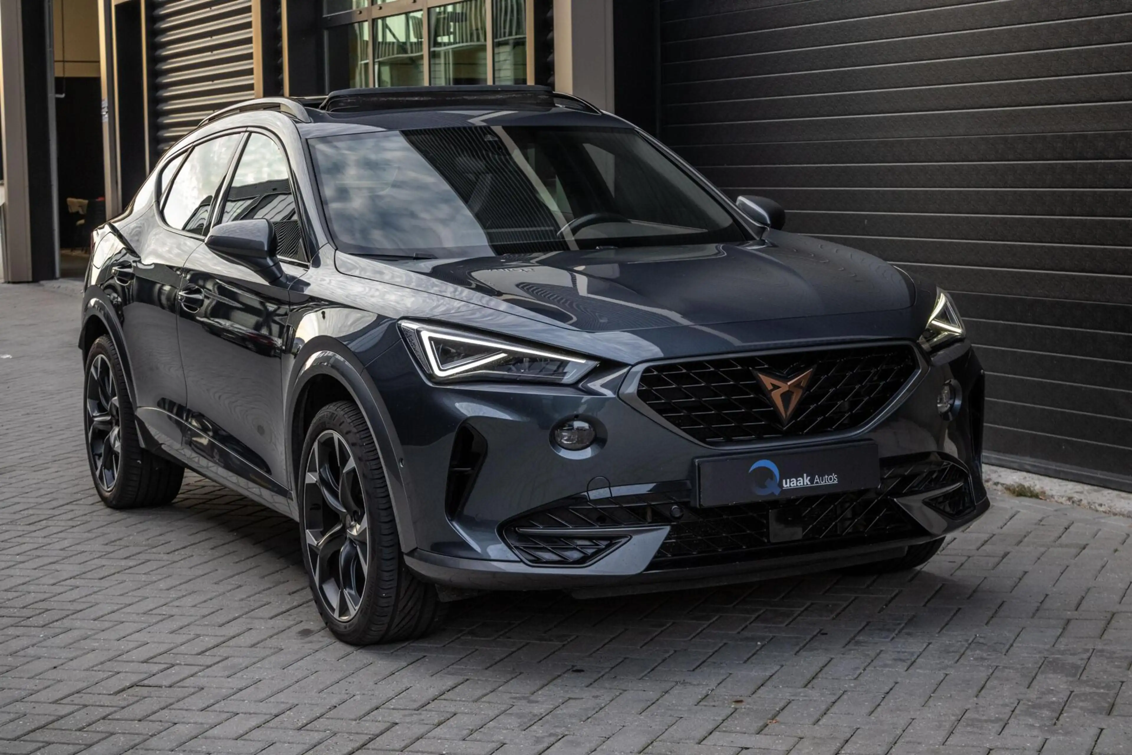 CUPRA Formentor 1.4 e-Hybrid VZ-Performance | PANO | CARPLAY | SCH — photo 19