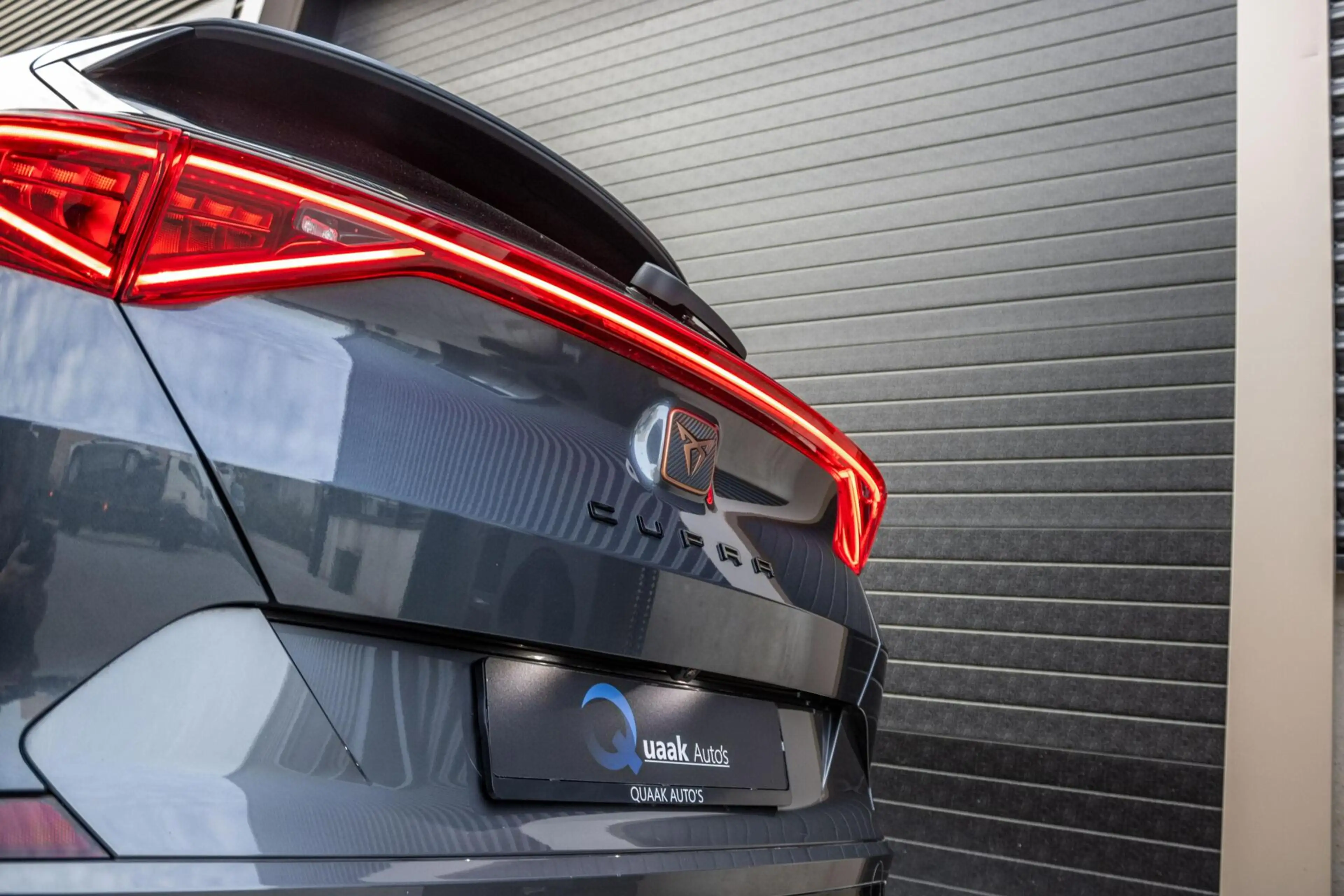 CUPRA Formentor 1.4 e-Hybrid VZ-Performance | PANO | CARPLAY | SCH — photo 17