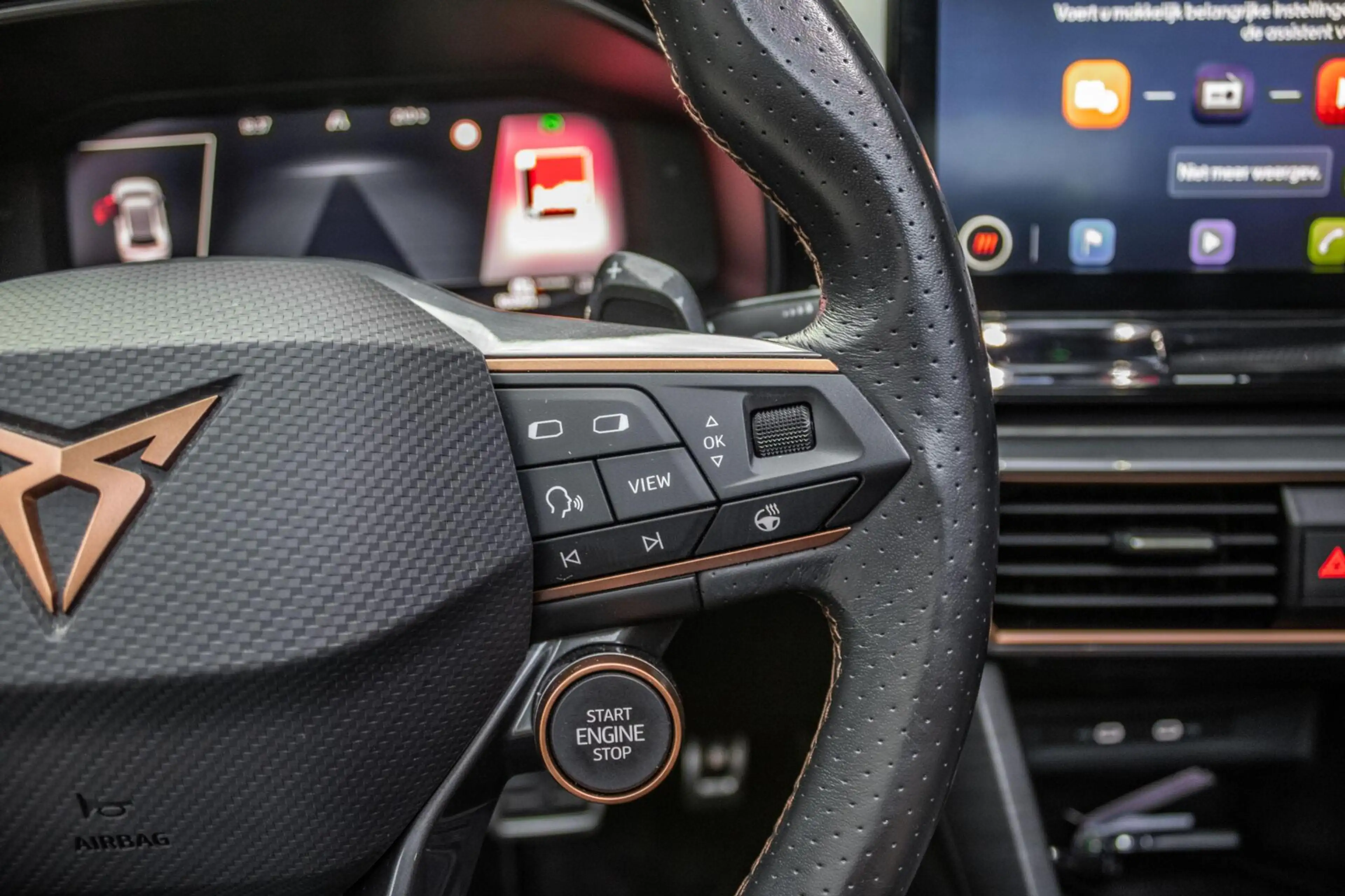 CUPRA Formentor 1.4 e-Hybrid VZ-Performance | PANO | CARPLAY | SCH — photo 33