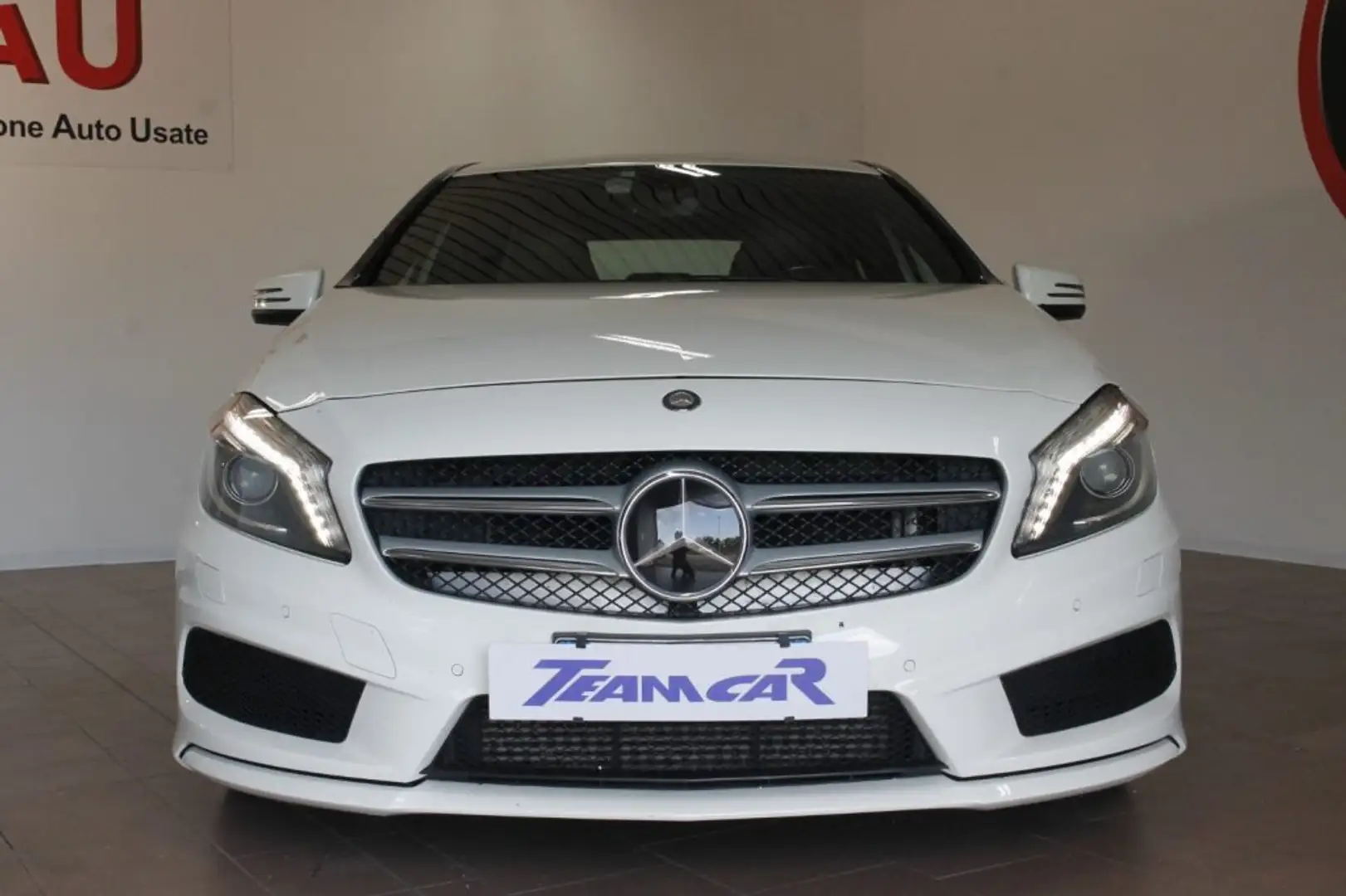 Mercedes-Benz A 200 d Automatic Premium PELLE/TELECAMERA Bianco - 2