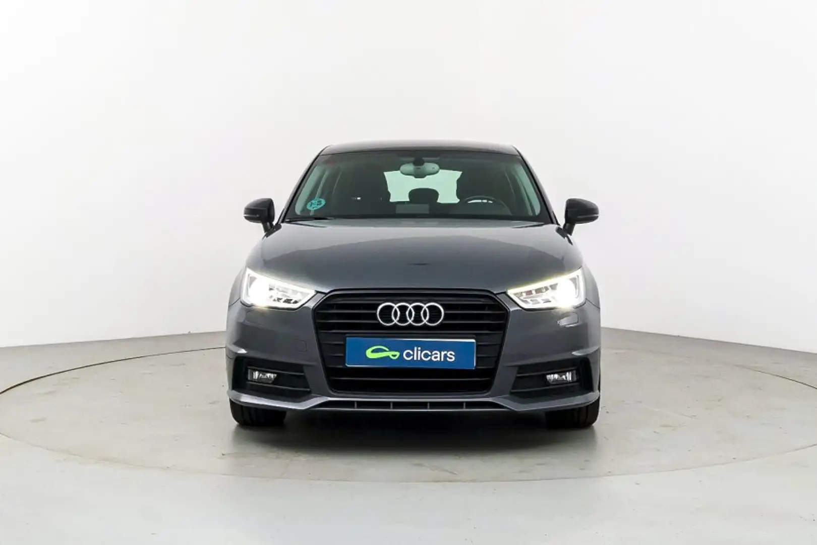 Audi A1 Sportback 1.6TDI Adrenalin Gris - 2