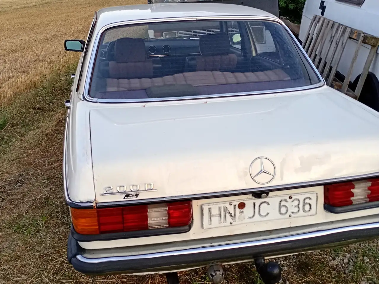 Mercedes-Benz 200 D, foto 5