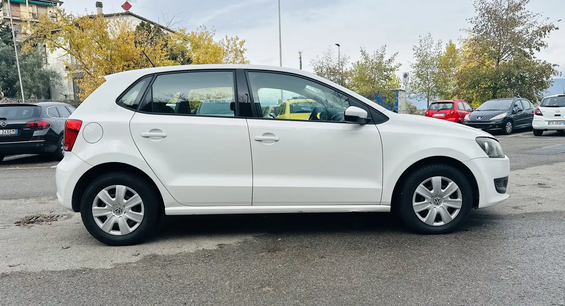 Volkswagen Polo 1.2 TDI Trendline - 1