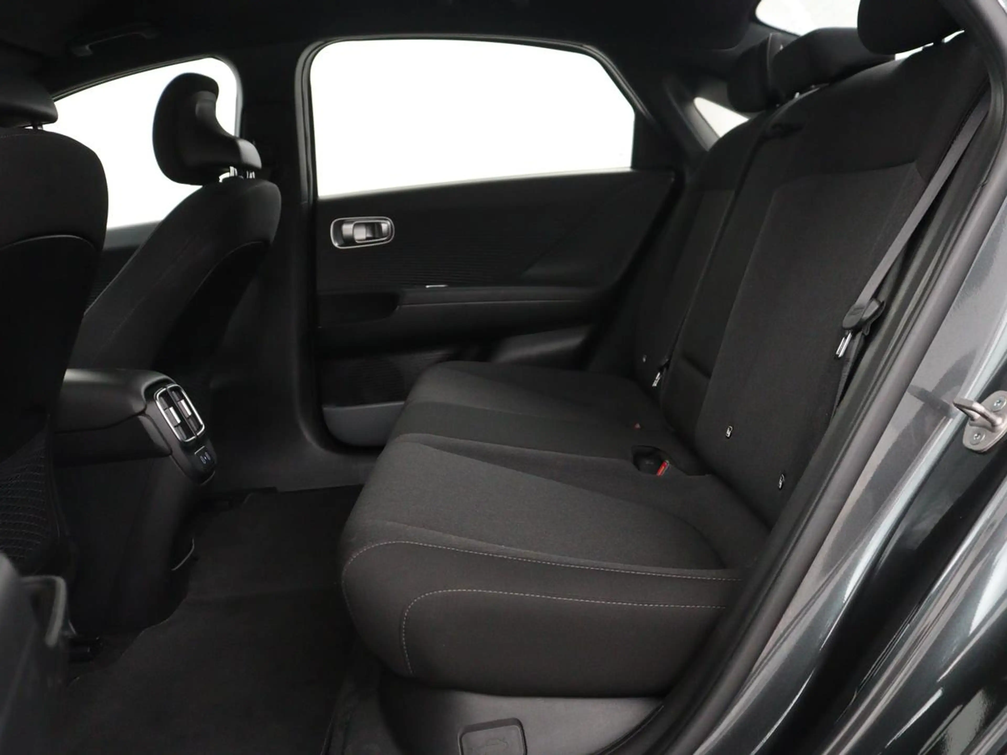 Hyundai IONIQ 6 Style 77.4 kWh Navigatie | SOH 93.9 % | Virtual di — photo 7