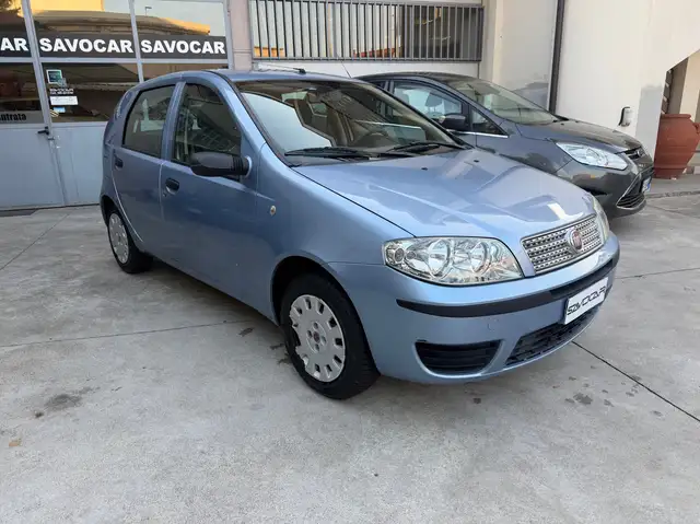Fiat Punto view 2