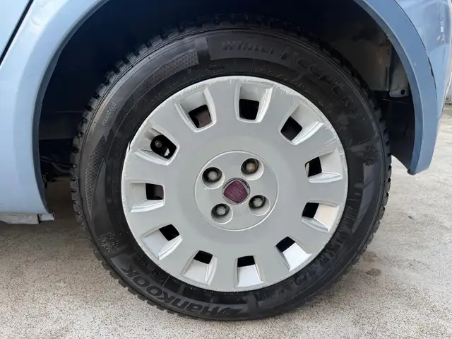 Fiat Punto view 7