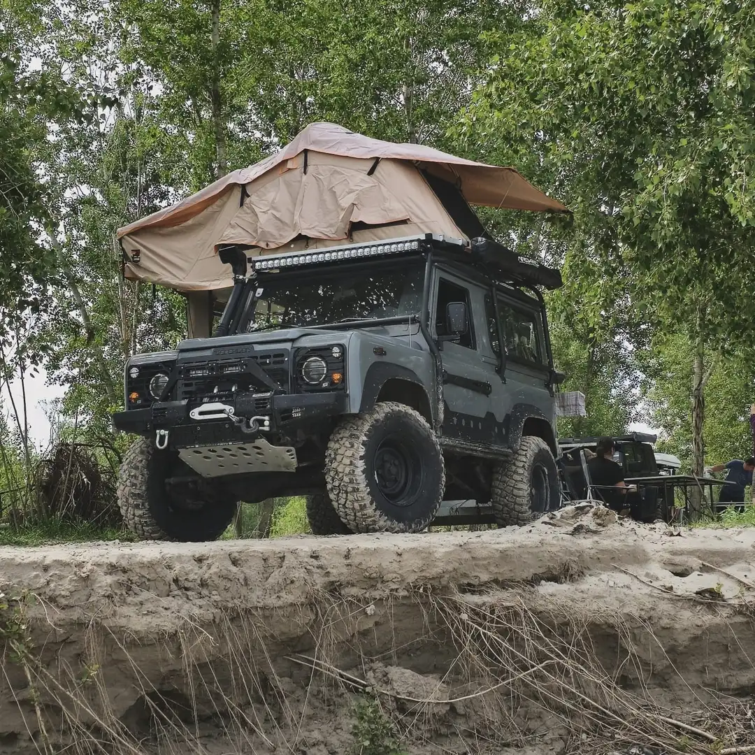 Land Rover Defender 90" Station Wagon 2,5 Td5 - 1