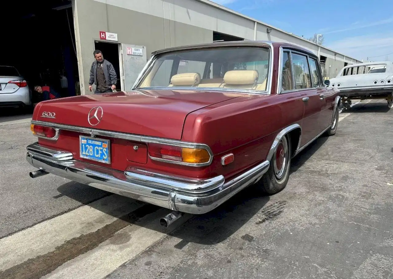 Mercedes-Benz 600 W100 Limousine, foto 7