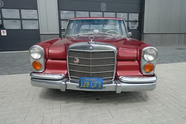 Mercedes-Benz 600 W100 4 deurs Limousine automatic