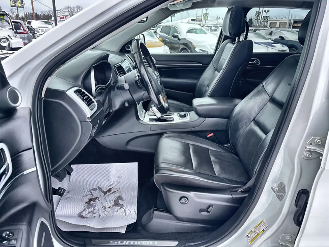 Jeep Grand Cherokee снимка Jeep Grand Cherokee