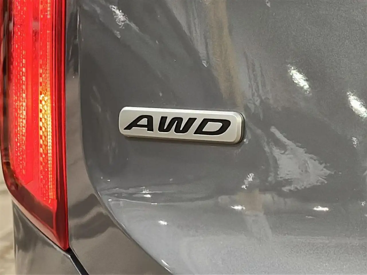Kia Telluride снимка Kia Telluride