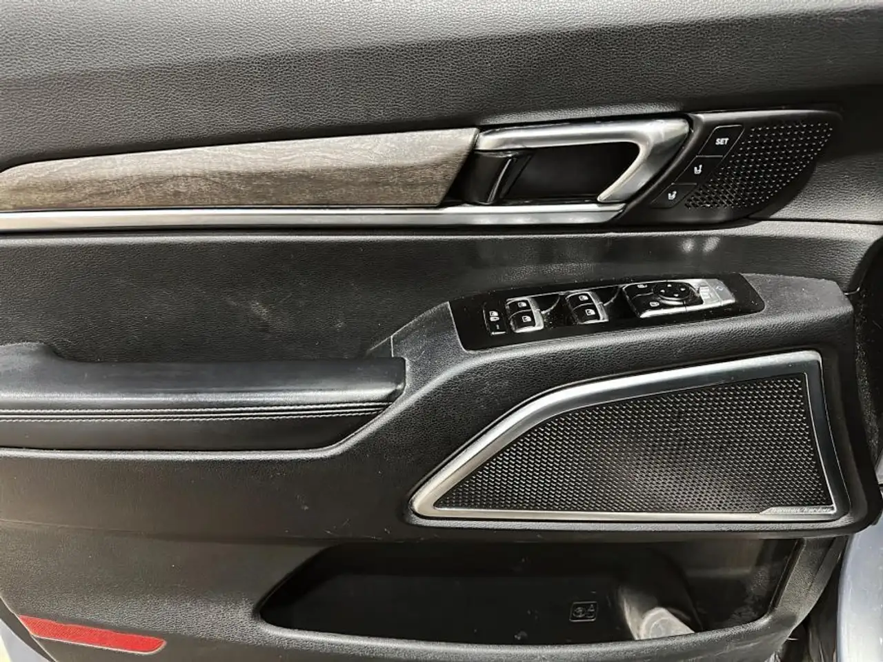 Kia Telluride снимка Kia Telluride