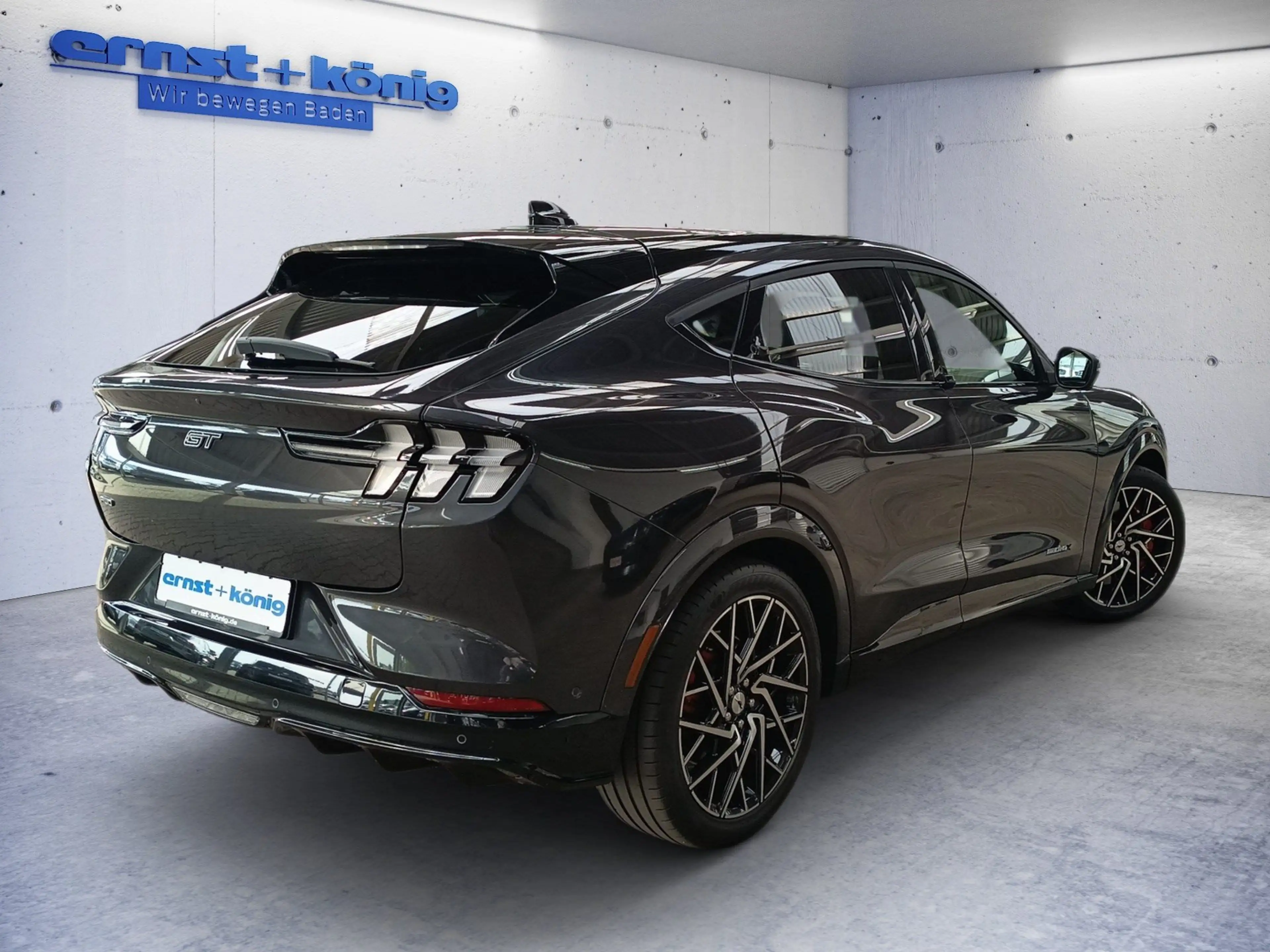 Ford Mustang Mach-E GT AWD — photo 3