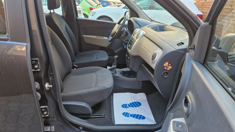 Dacia Lodgy Ambiance, PDC, Isofix, Klima, Nichtraucher — photo 9