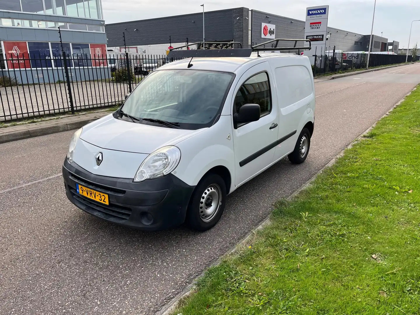 Renault Kangoo 1.5 dci 90 pk, Airco, Navigatie Wit - 2