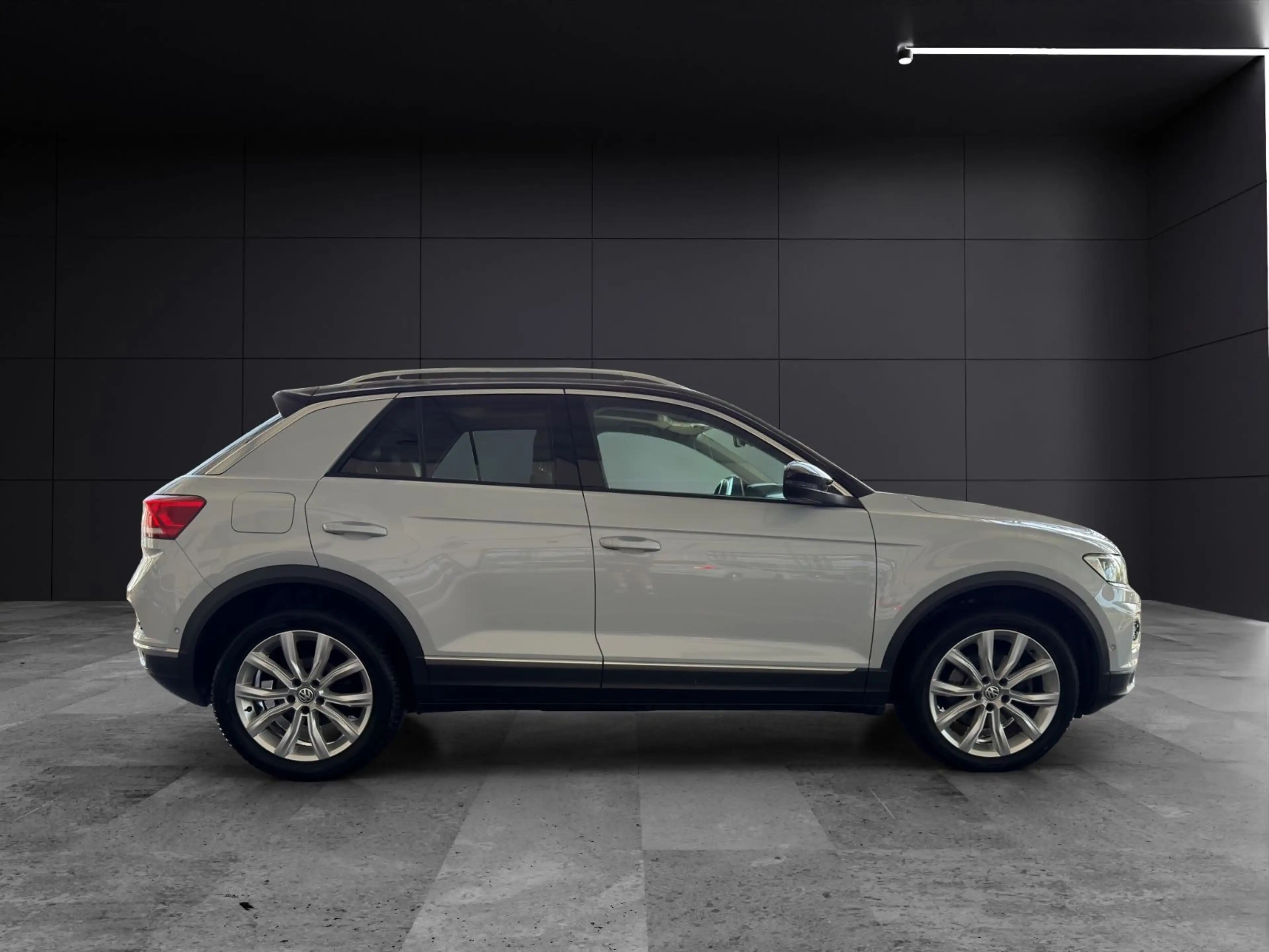 Volkswagen T-Roc DSG 4Motion /VIRTUAL/PANO/LEDER/LED/ACC — photo 9