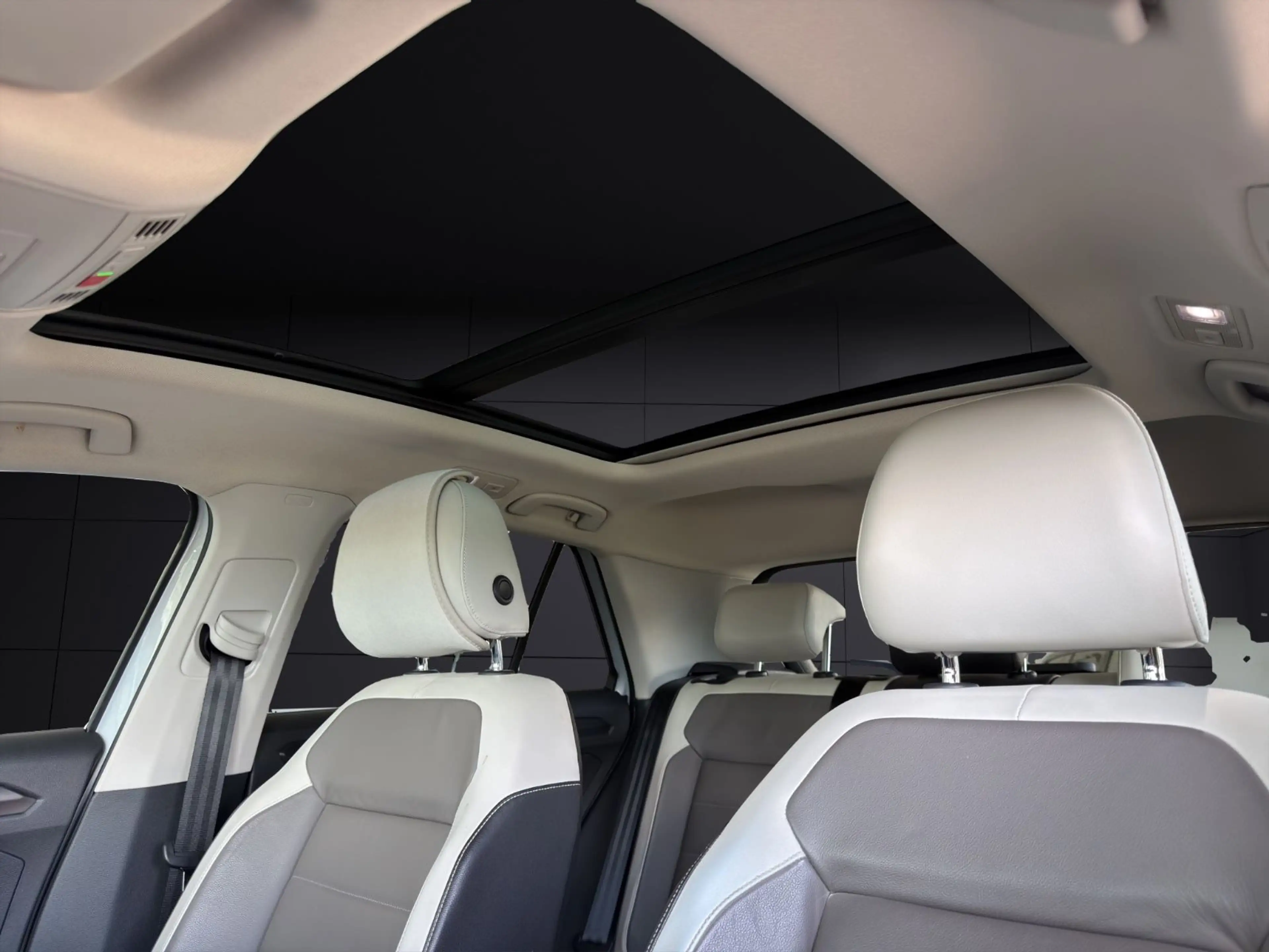 Volkswagen T-Roc DSG 4Motion /VIRTUAL/PANO/LEDER/LED/ACC — photo 13