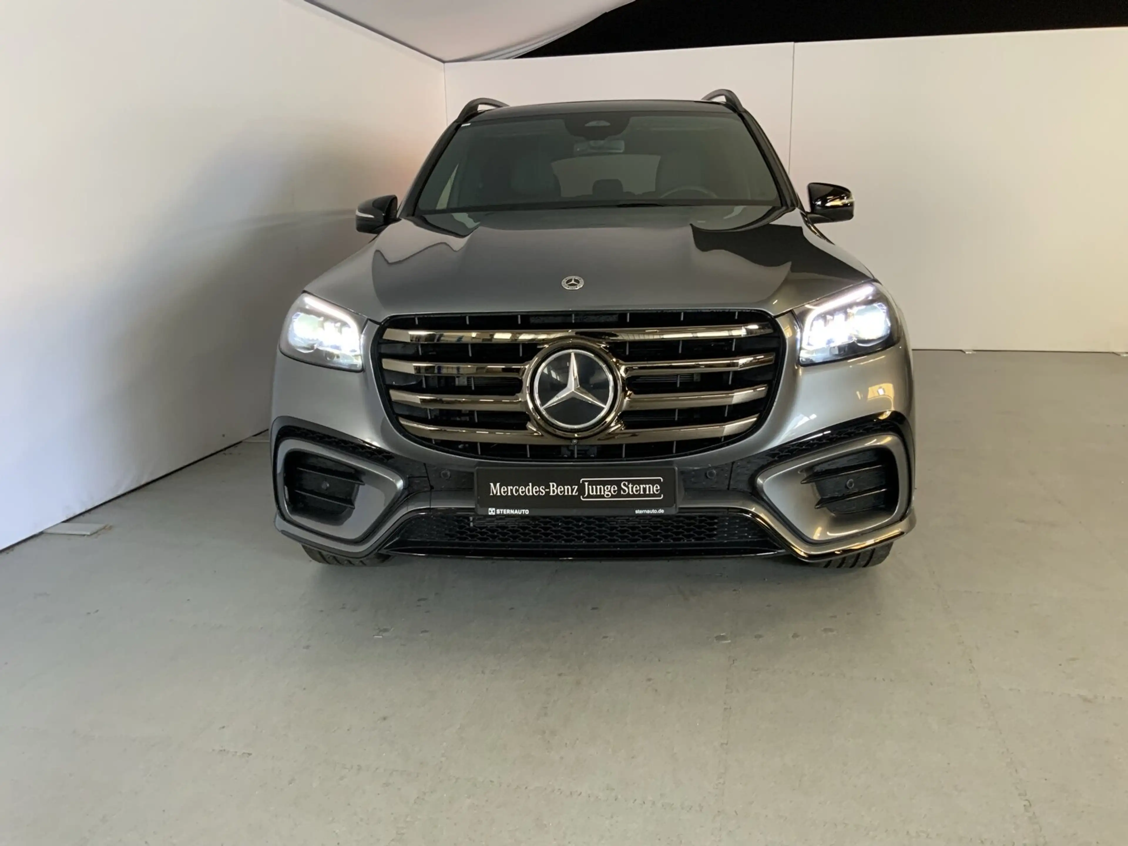 Mercedes-Benz GLS 450 GLS 450 d 4MATIC AMG Line Navi/Pano.-Dach/Styling — photo 2