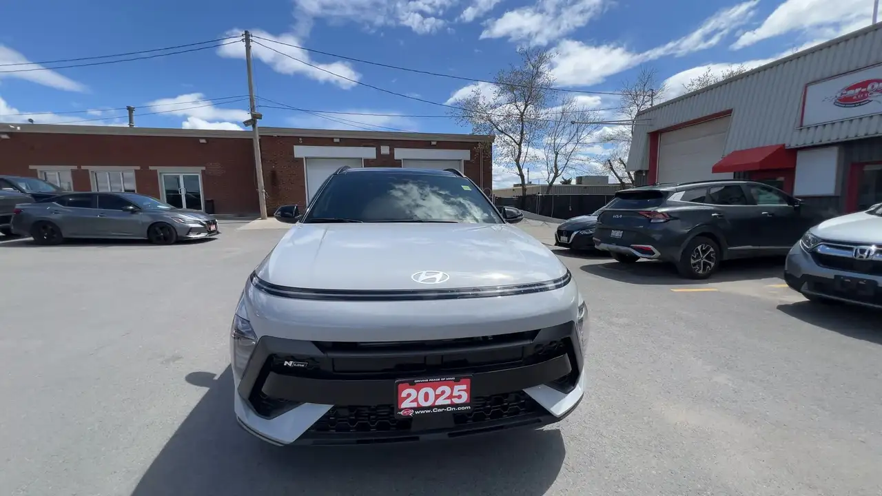Hyundai KONA снимка Hyundai KONA