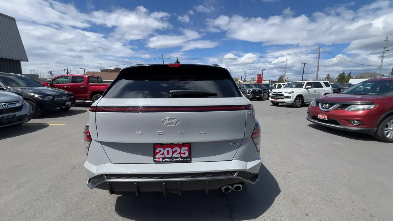 Hyundai KONA снимка Hyundai KONA