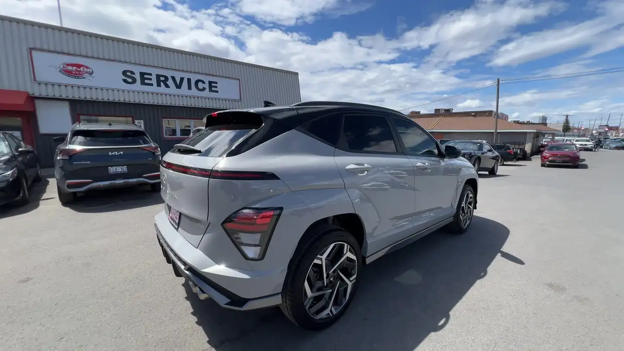 Hyundai KONA снимка Hyundai KONA