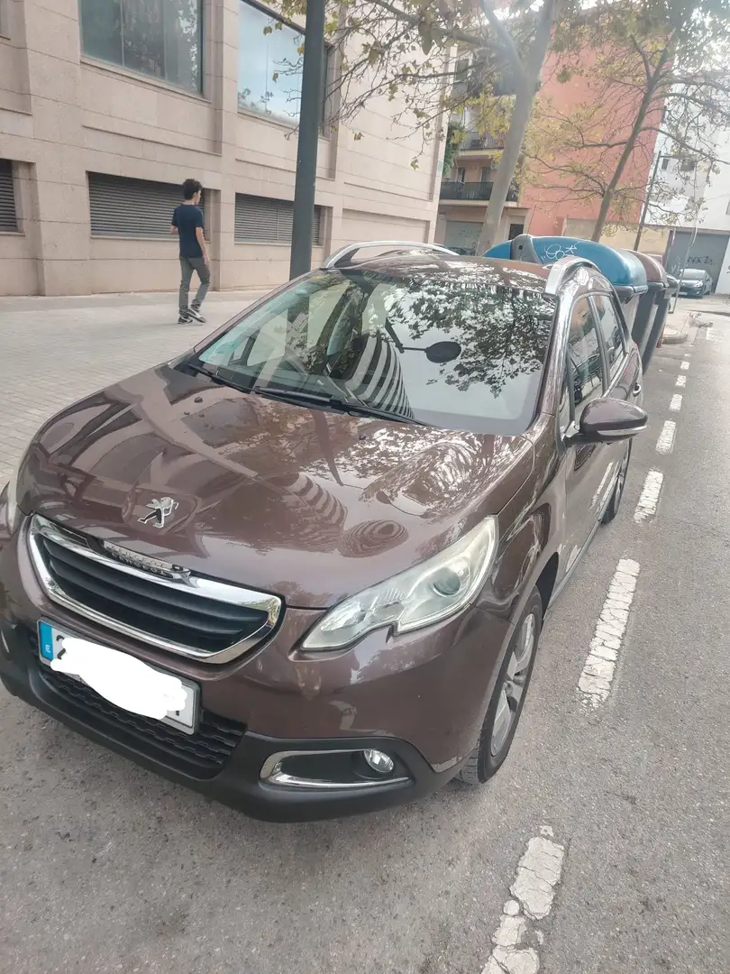 Peugeot 2008 1.2 Marrón - 1