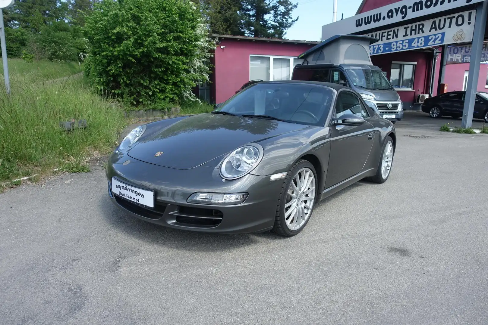 Porsche 911 Carrera Cabrio 3.6 KAT - 2
