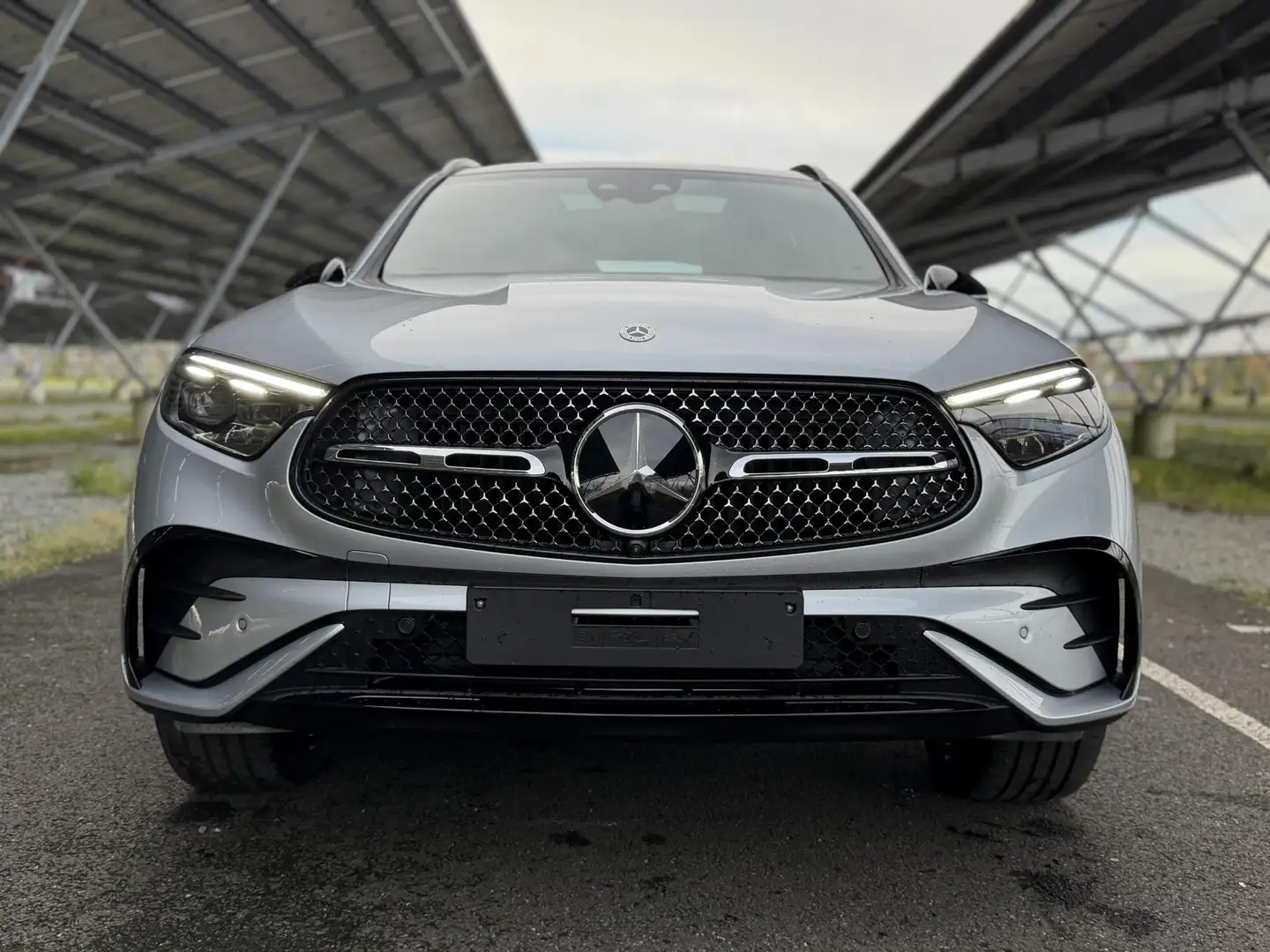 Mercedes-Benz GLC 300 300e 4MATIC Sport Edition | Night | Panoramaschuif Grijs - 2