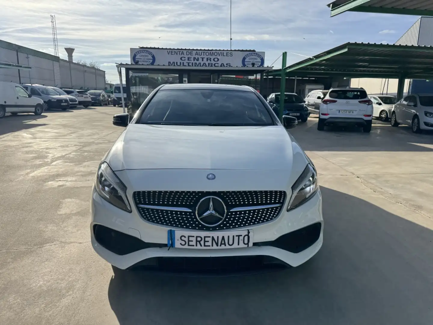 Mercedes-Benz A 220 220d 4Matic 7G-DCT Blanc - 2