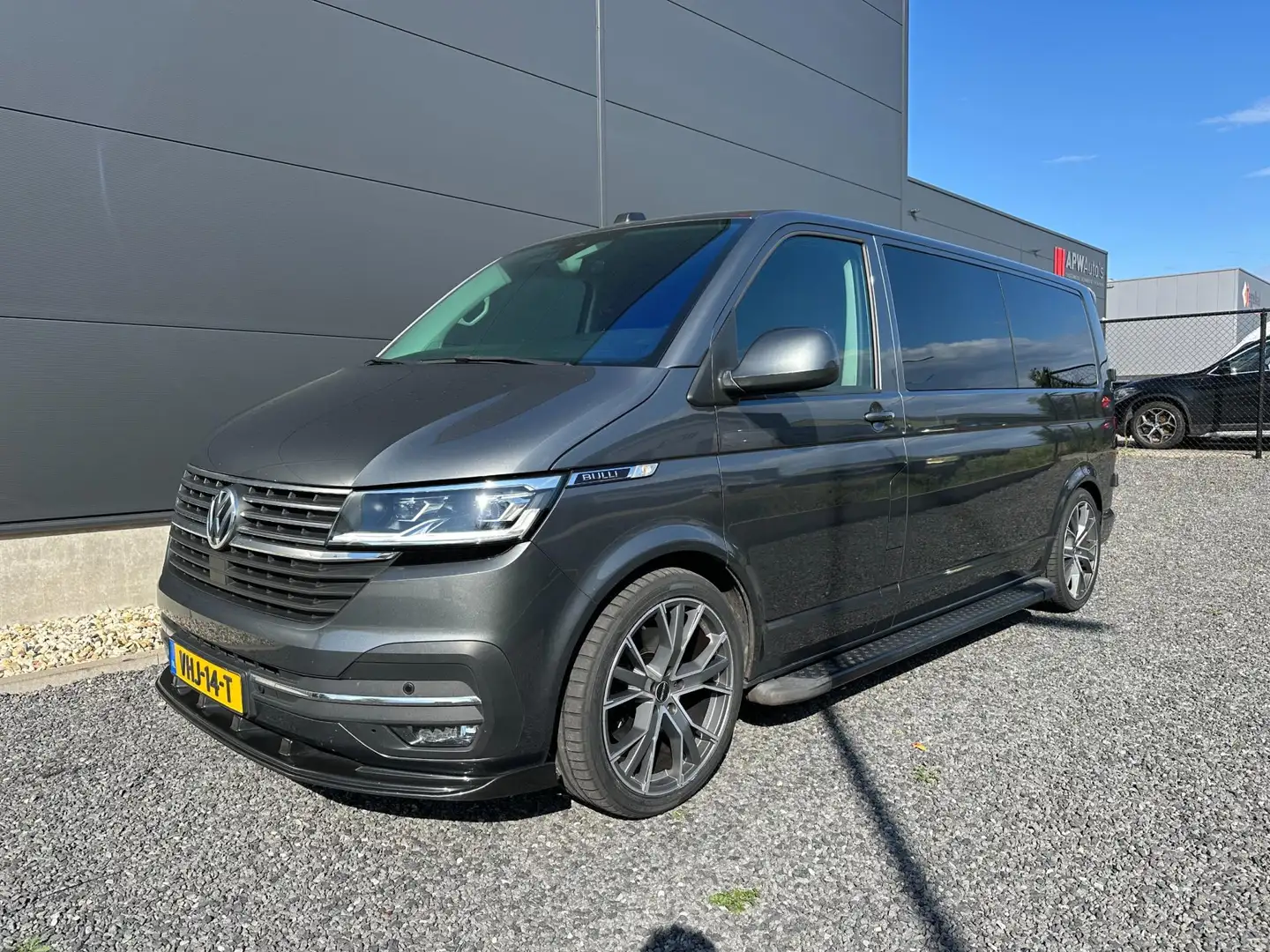 Volkswagen Transporter 2.0 TDI L2H1 30 DC Bulli Leder | Camera | Clima Gris - 2