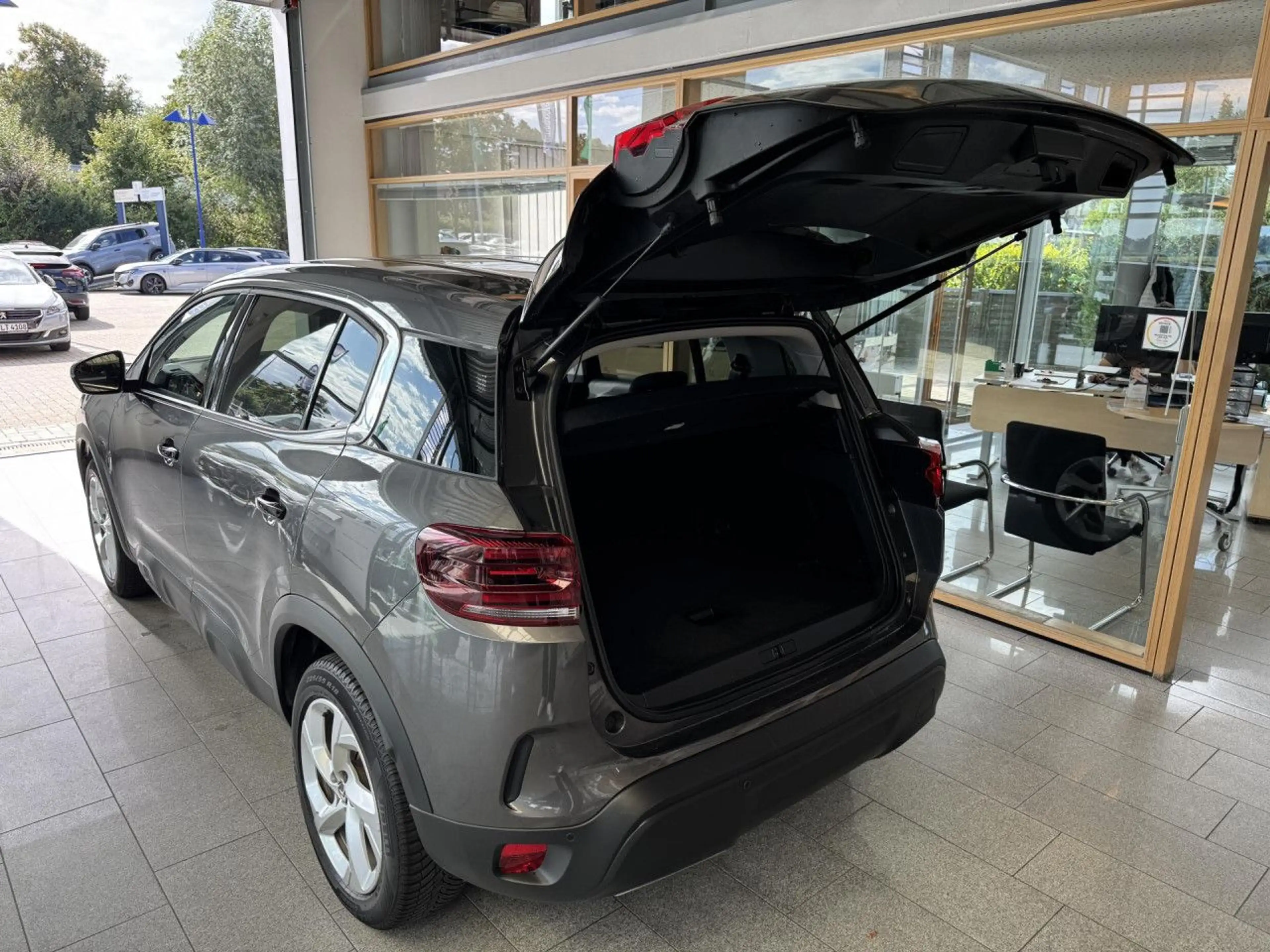 Citroen C5 Aircross Hybrid 145 E-DSC6 PLUS, Kamera! Navi — photo 9