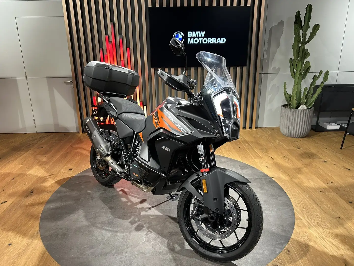 KTM 1290 Super Adventure Grau - 1