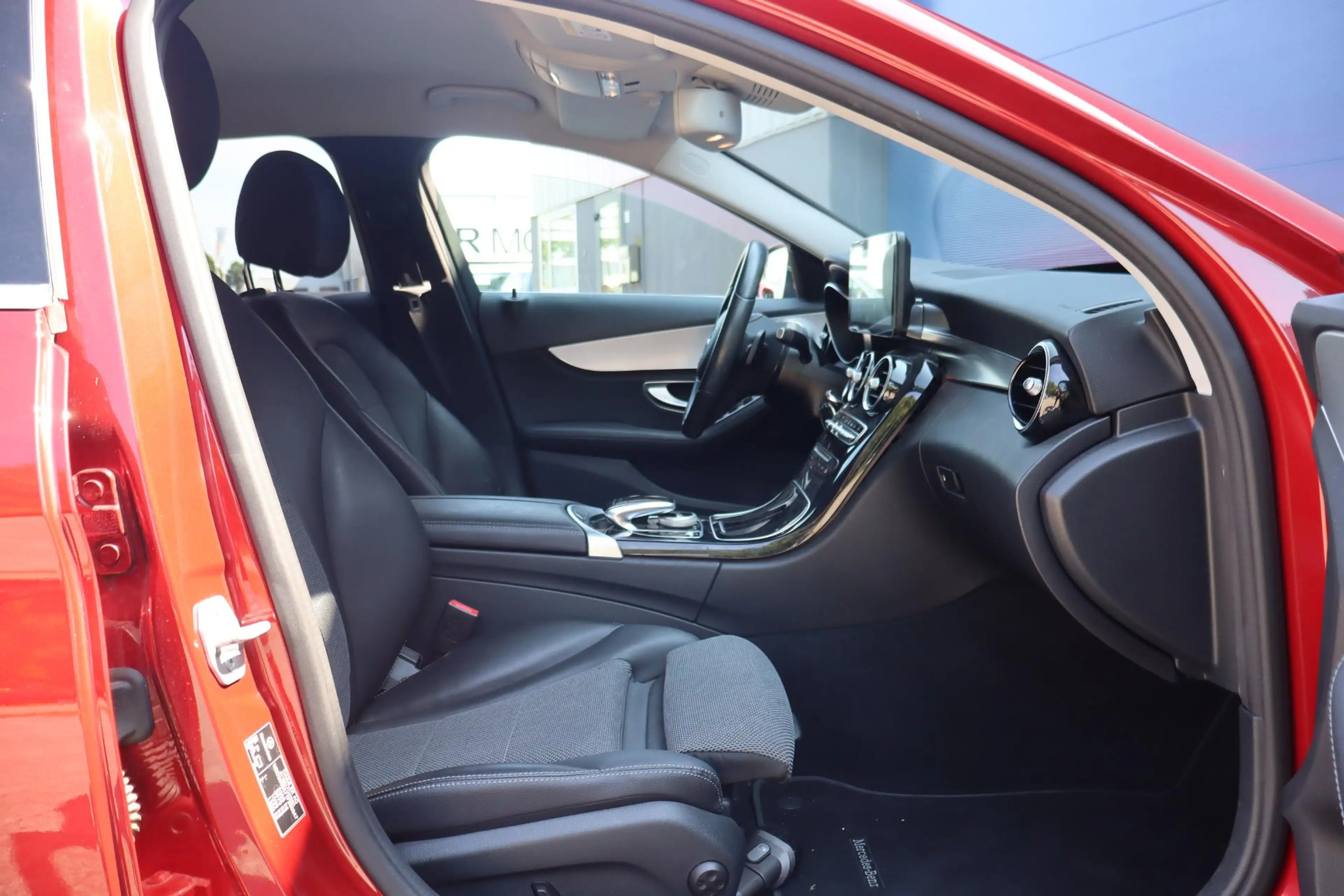 Mercedes-Benz C 350 e Lease Edition | Led | Camera | Burmester Audio | — photo 10