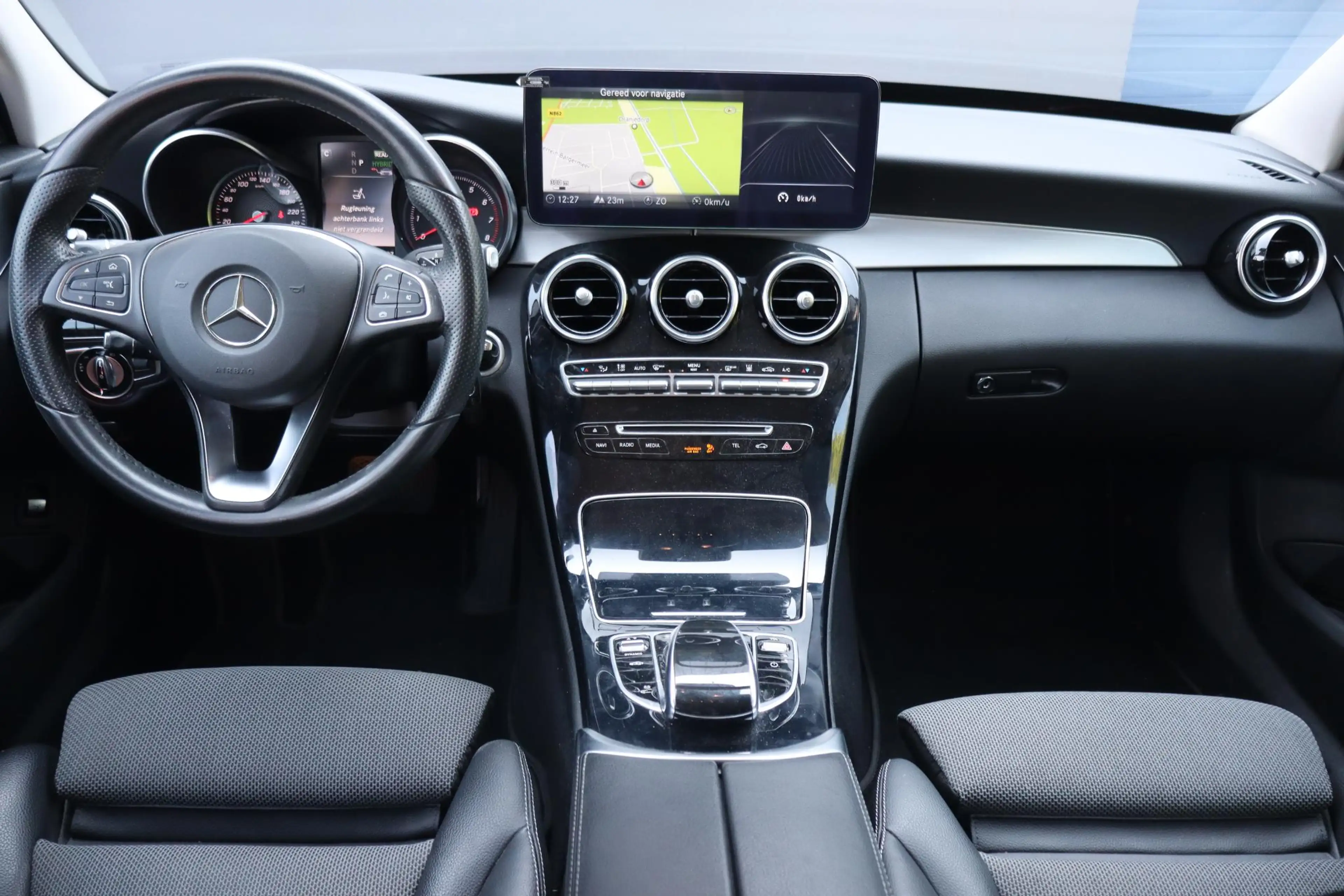 Mercedes-Benz C 350 e Lease Edition | Led | Camera | Burmester Audio | — photo 3