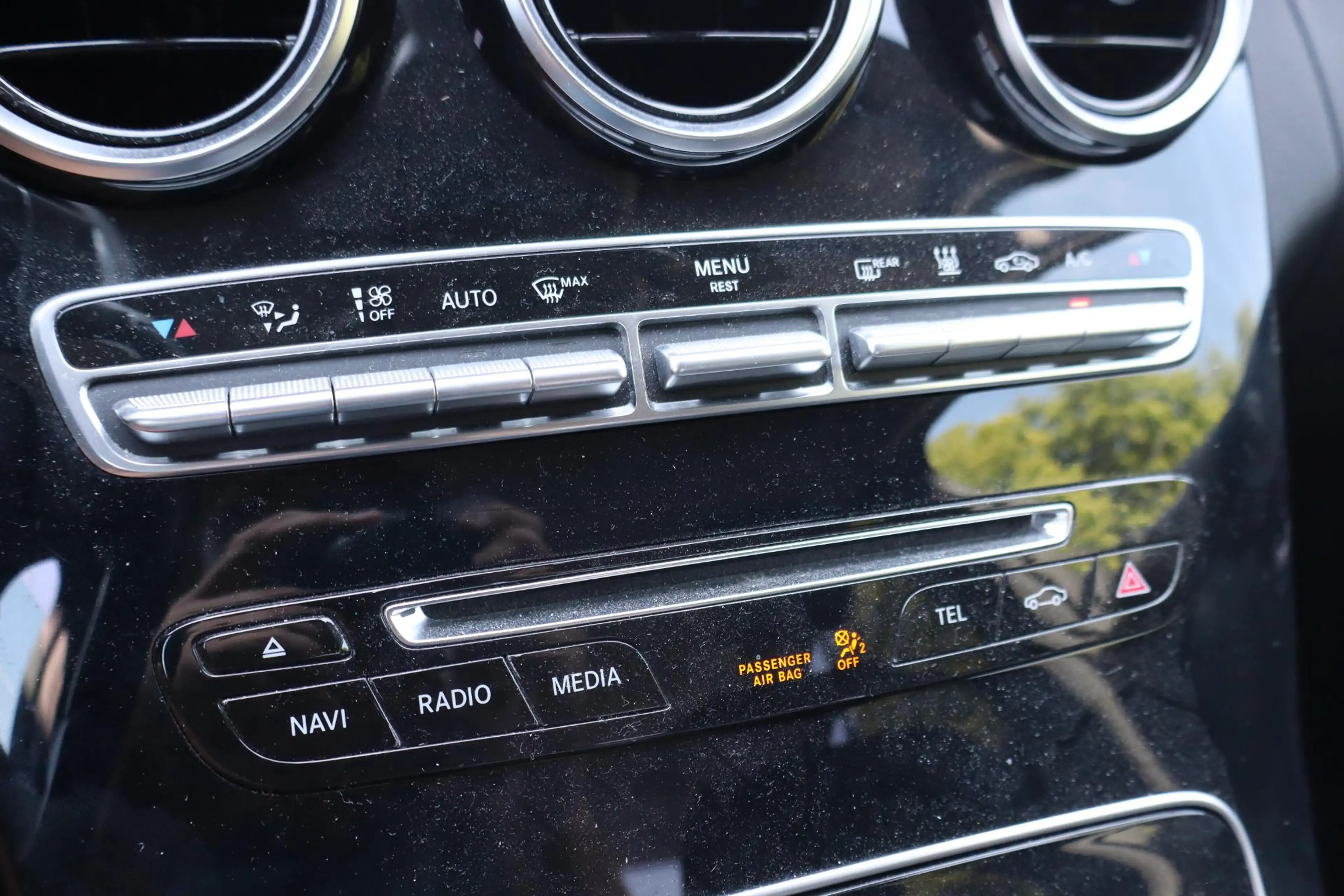 Mercedes-Benz C 350 e Lease Edition | Led | Camera | Burmester Audio | — photo 9